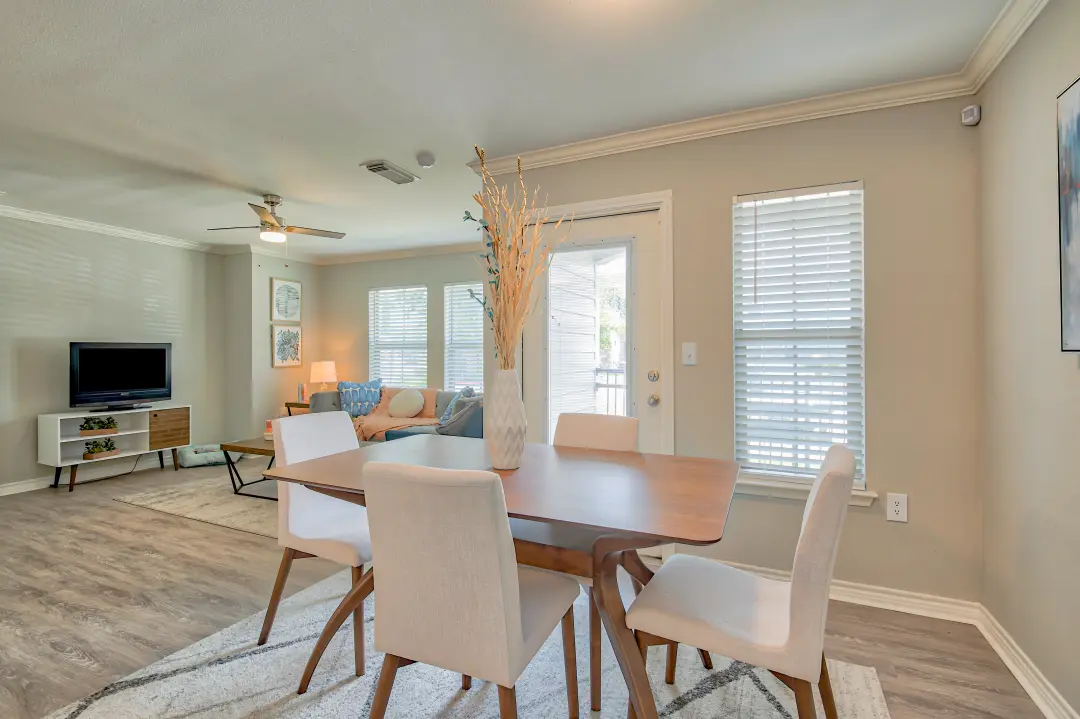 Marbella Bay Apartments gallery image 19