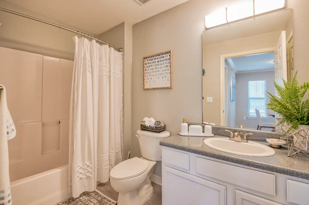 Marbella Bay Apartments gallery image 20